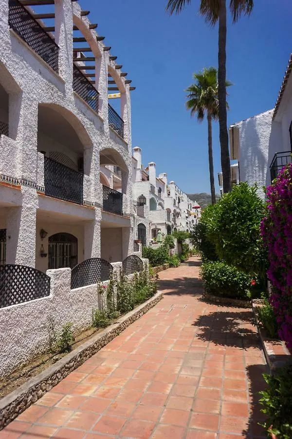 Lovely Living In Nerja 0*,  Espanha