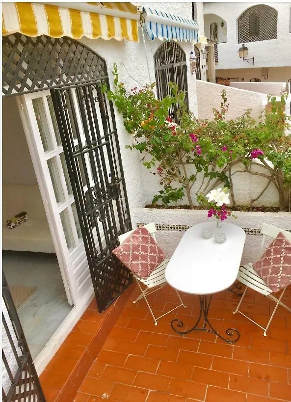 Apartamento Lovely Living In Nerja Espanha