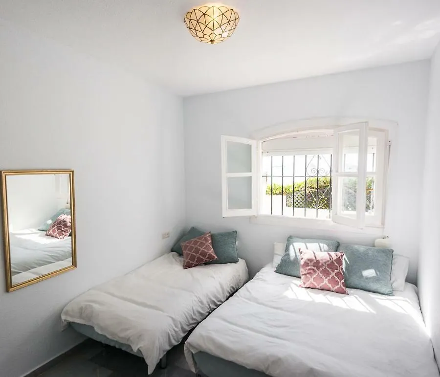 Apartamento Lovely Living In Nerja